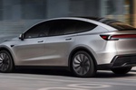 Tesla представила удлиненную версию Model Y L с тремя рядами сидений по цене 62 000 долларов